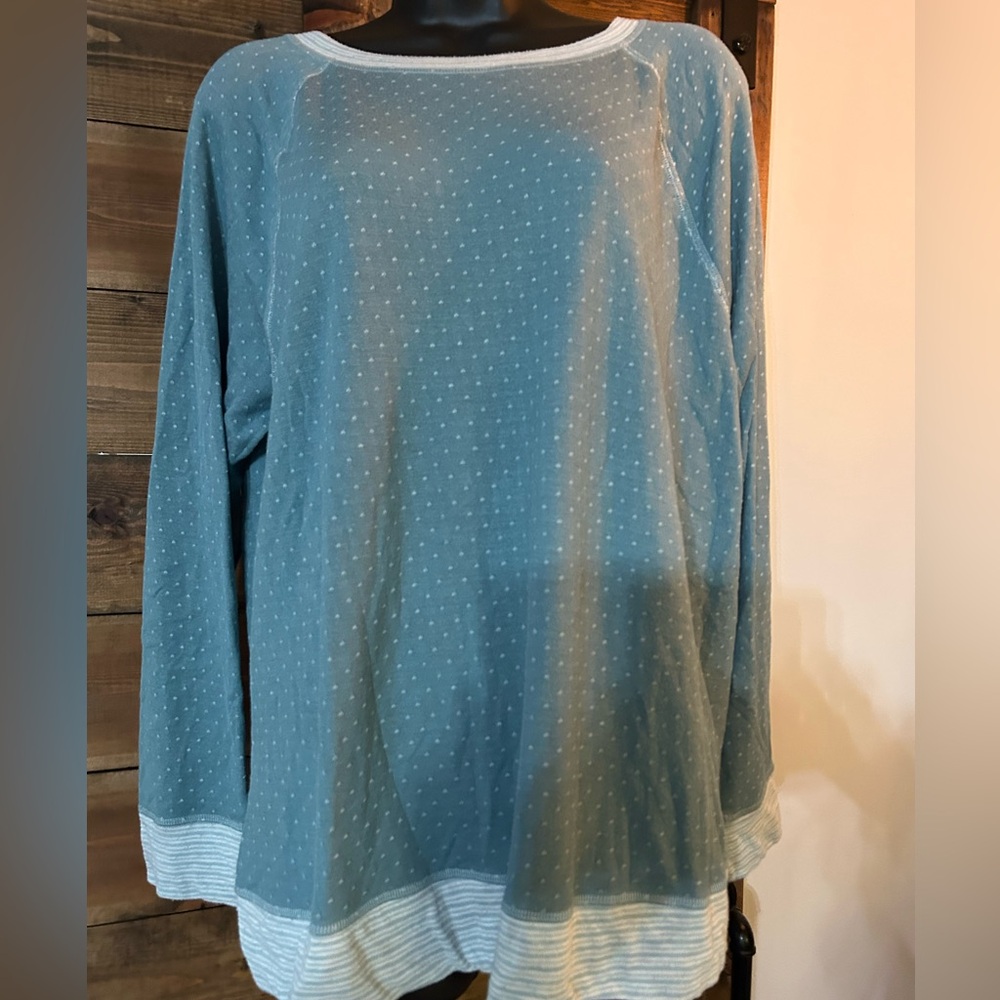 Women's reversible Blue Polka Dot Top